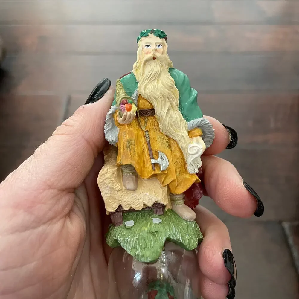 Christmas Thru The Ages Novelino Victorian Santa Bell Viking Glass Vintage 1992